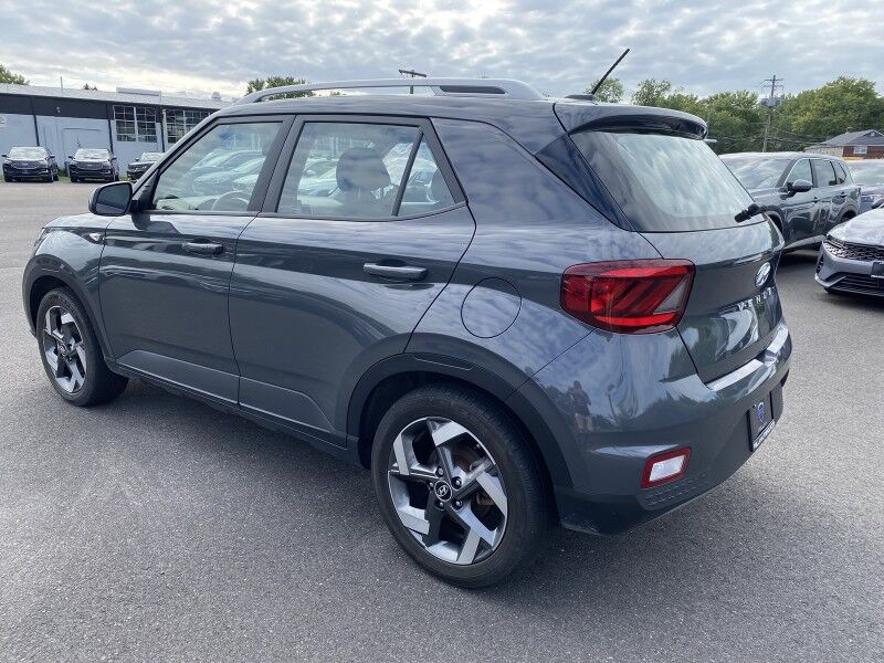 2024 Hyundai Venue SEL