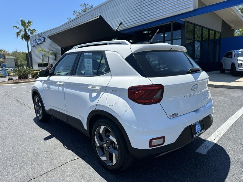 2024 Hyundai Venue SEL