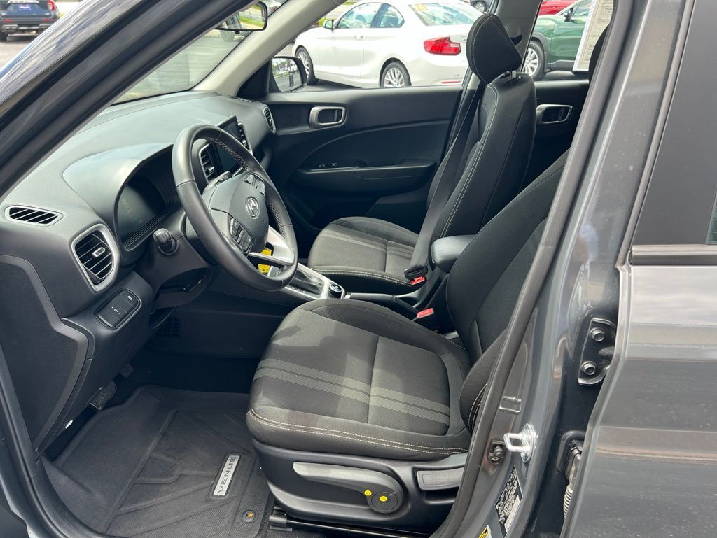 2024 Hyundai Venue SEL Mount Joy PA
