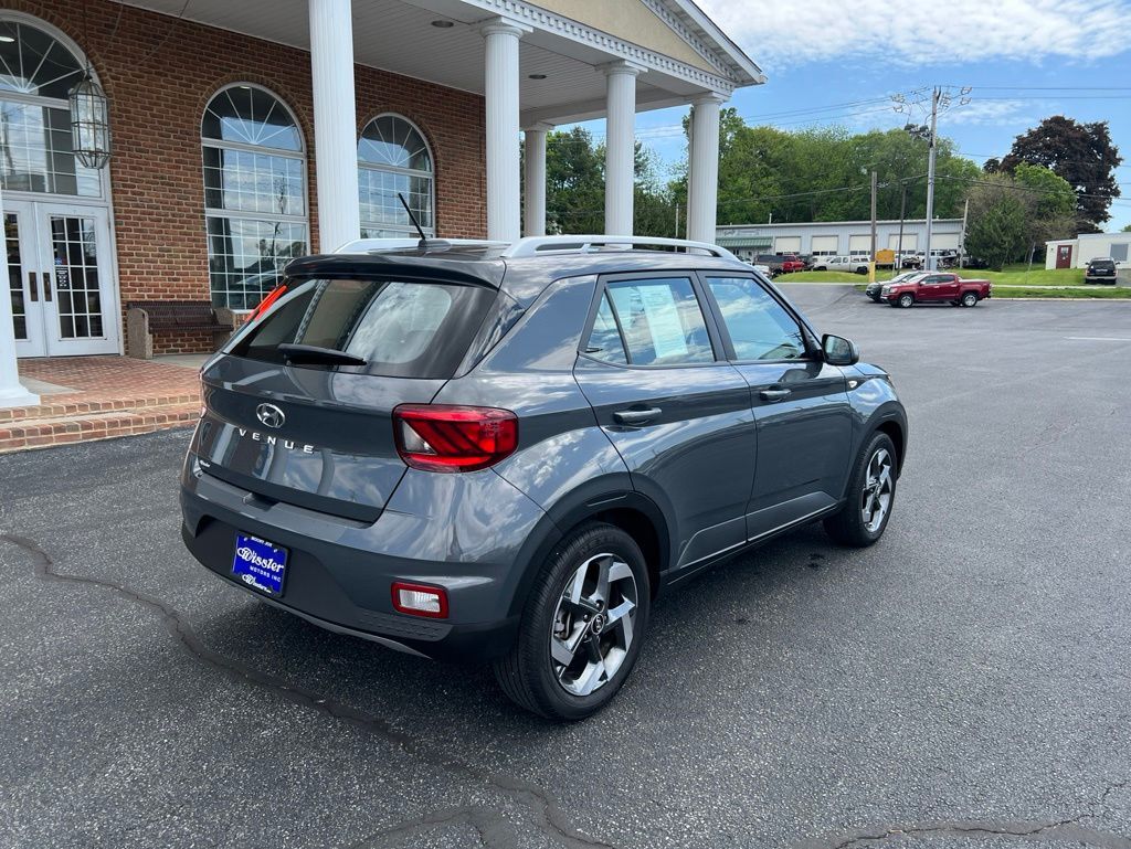 2024 Hyundai Venue SEL Mount Joy PA