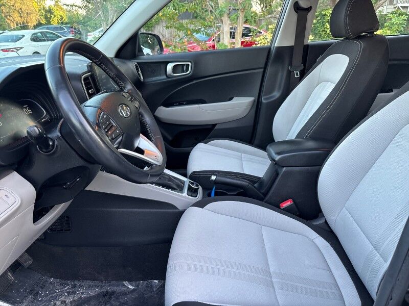 2024 Hyundai Venue SEL Seffner FL