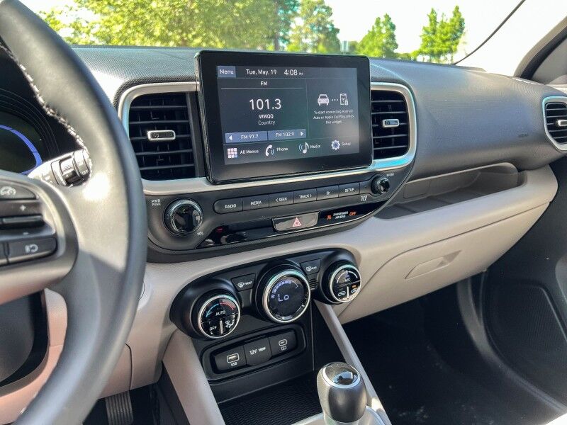 2024 Hyundai Venue SEL Wilmington NC