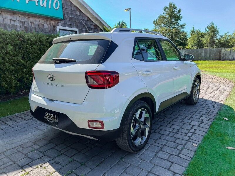 2024 Hyundai Venue SEL Wilmington NC