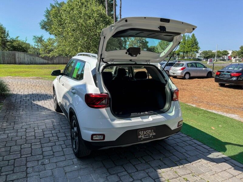 2024 Hyundai Venue SEL Wilmington NC