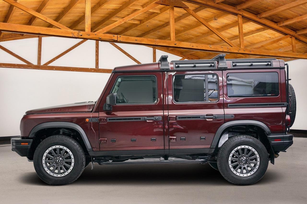 Vehicle Image 2