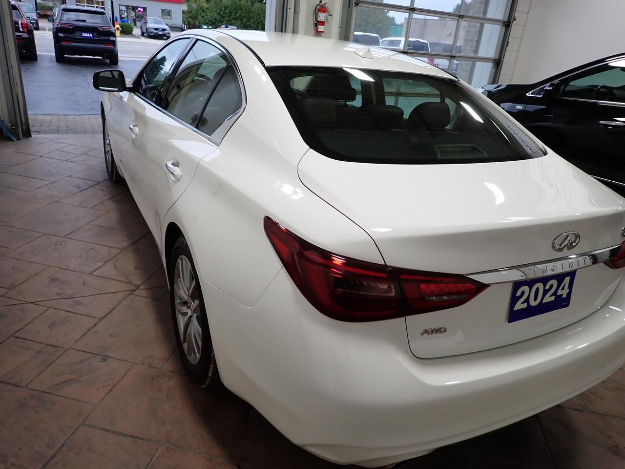 2024 INFINITI Q50 PURE AWD 4DR LEATHER Listowel ON