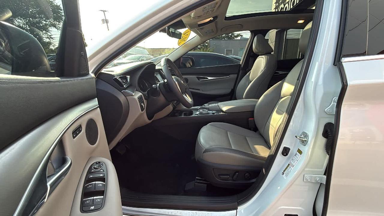 2024 INFINITI QX50 LUXE Medford MA