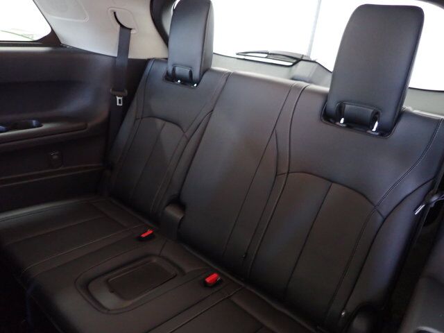 2024 INFINITI QX60 PURE AWD LEATHER SUNROOF 8 PASS Listowel ON