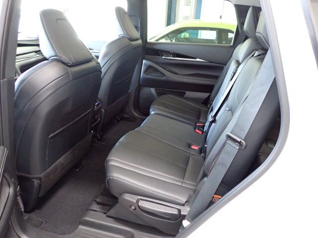 2024 INFINITI QX60 PURE AWD LEATHER SUNROOF 8 PASS Listowel ON