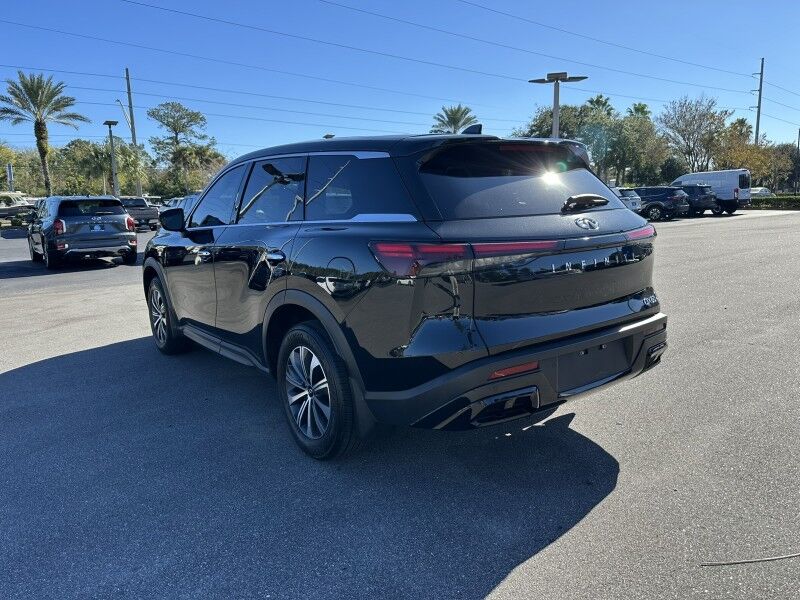 2024 INFINITI QX60 PURE