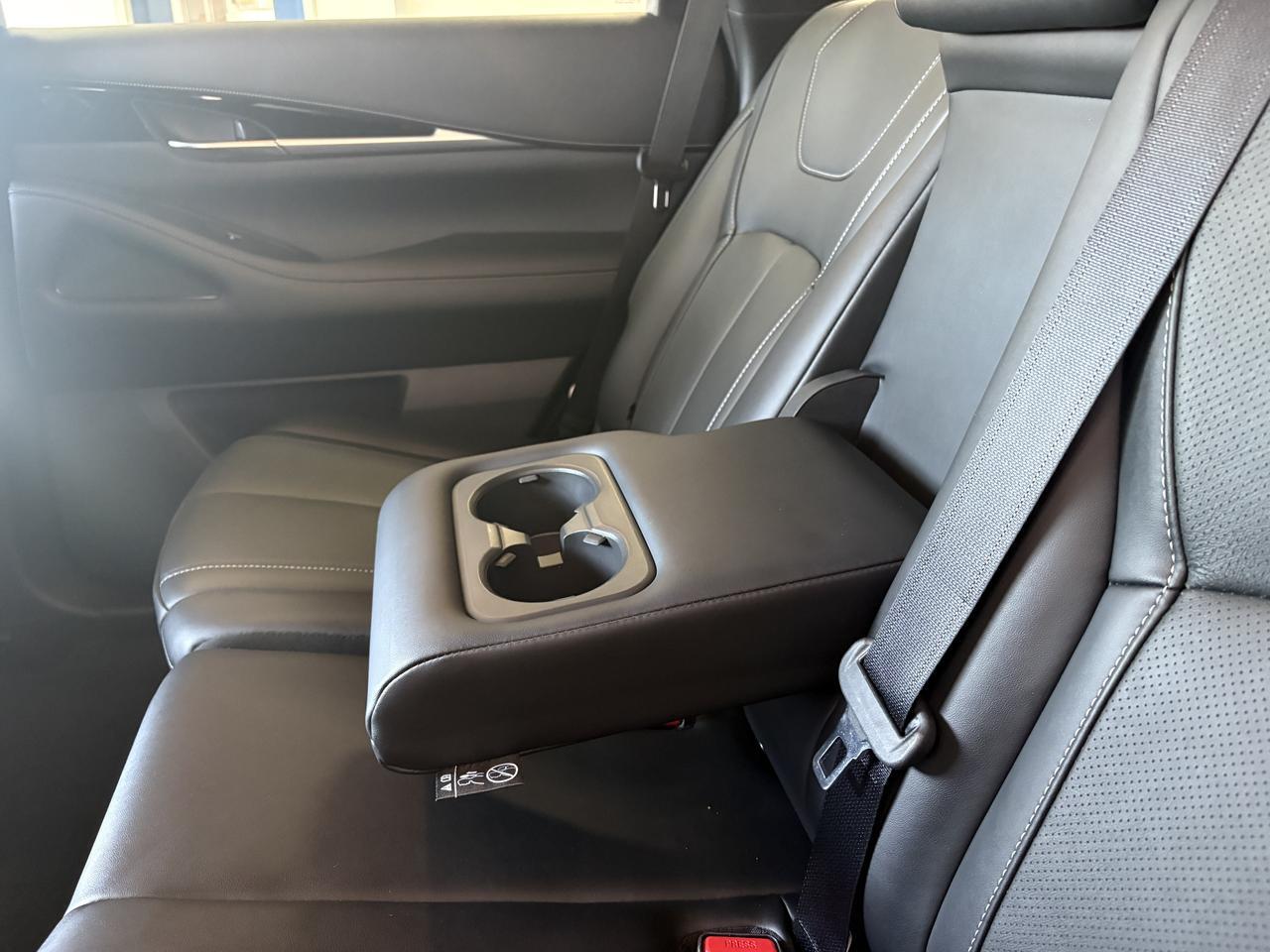 2024 INFINITI QX60 PURE Listowel ON