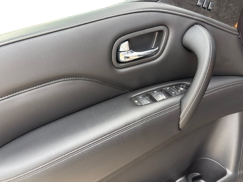 2024 INFINITI QX80 LUXE Hondo TX