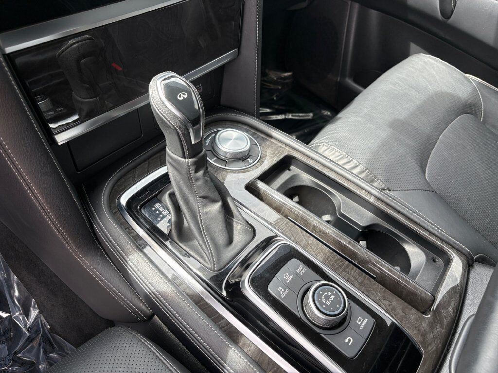 2024 INFINITI QX80 LUXE Hondo TX