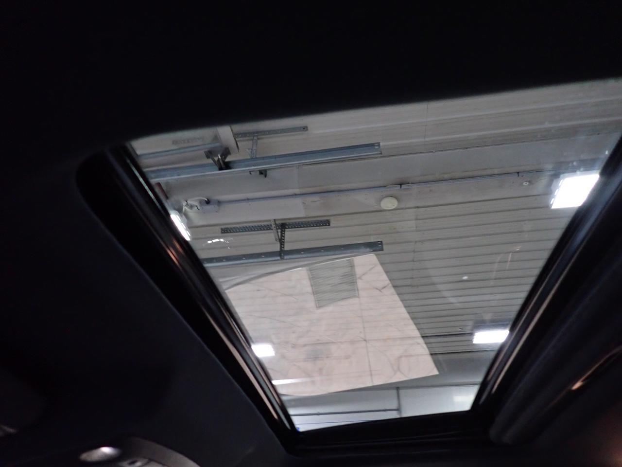 2024 INFINITI QX80 LUXE 4WD LEATHER NAVI SUNROOF 7 PASS Listowel ON