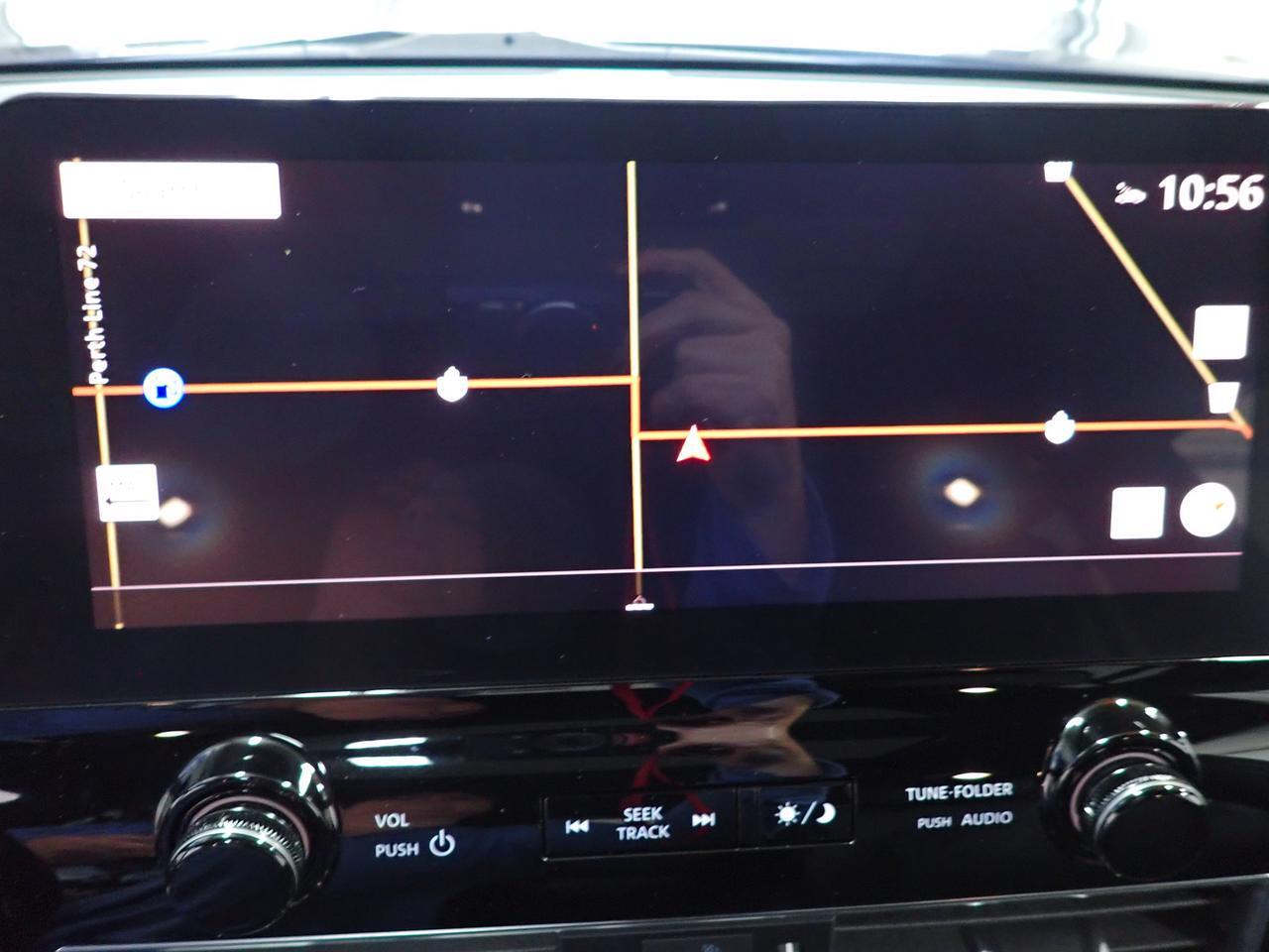 2024 INFINITI QX80 LUXE 4WD LEATHER NAVI SUNROOF 7 PASS Listowel ON