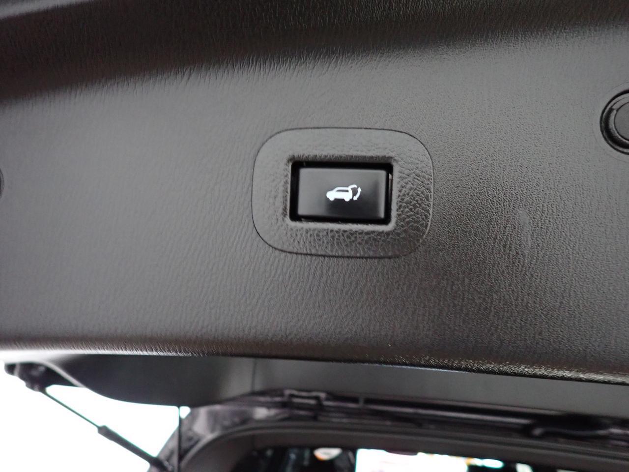 2024 INFINITI QX80 LUXE 4WD LEATHER NAVI SUNROOF 7 PASS Listowel ON