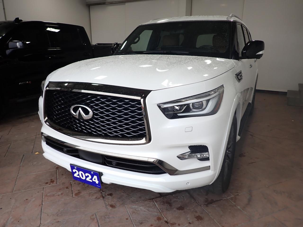 2024 INFINITI QX80 PROACTIVE 4WD DVD LEATHER NAVI SUNROOF Listowel ON
