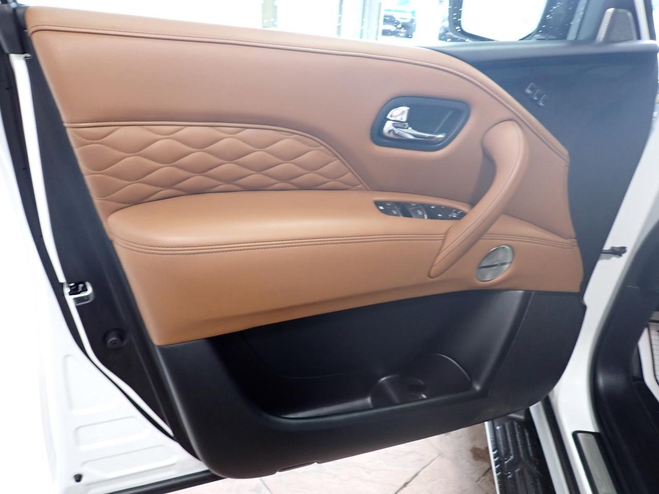 2024 INFINITI QX80 PROACTIVE 4WD DVD LEATHER NAVI SUNROOF Listowel ON