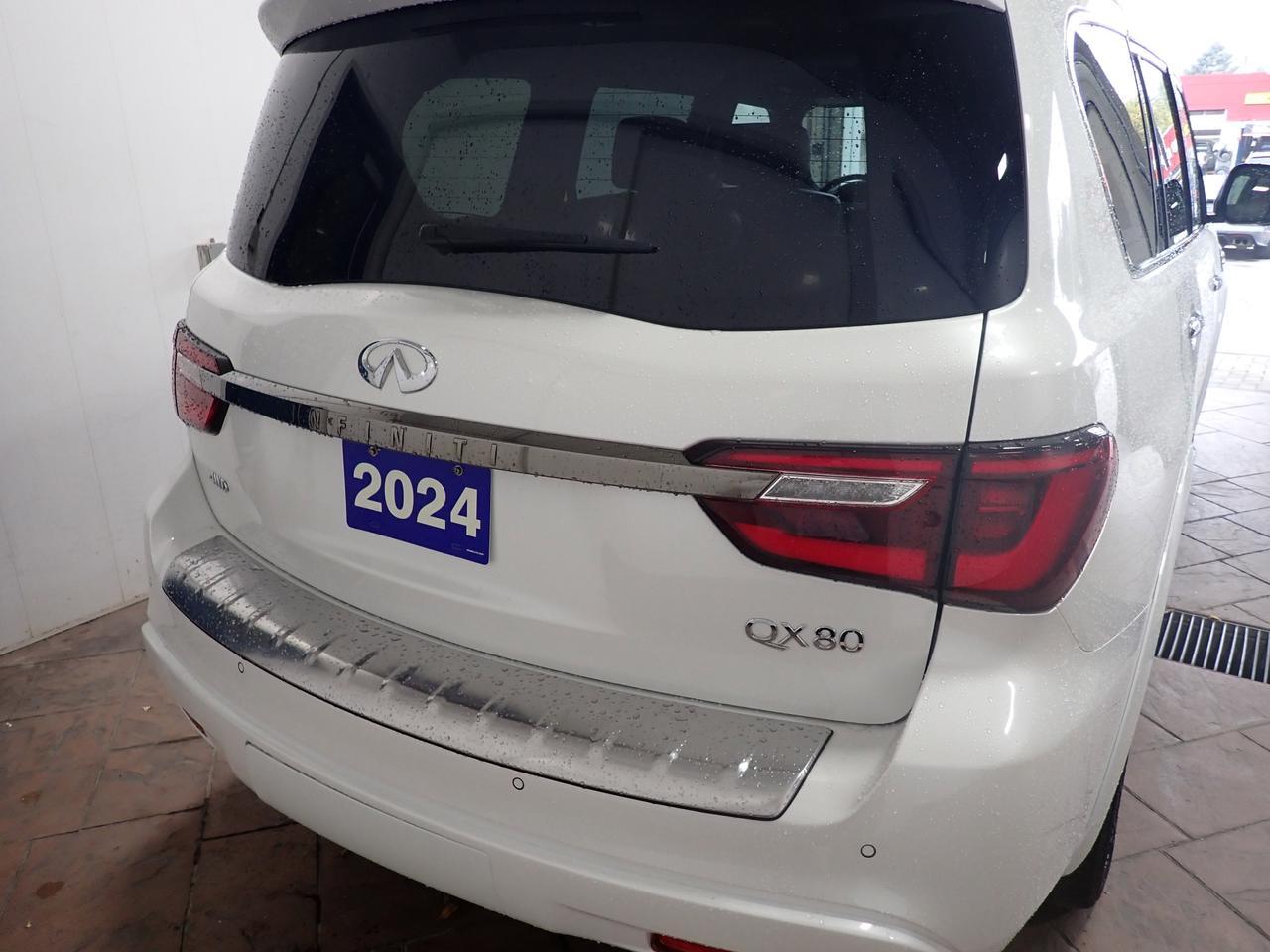 2024 INFINITI QX80 PROACTIVE 4WD DVD LEATHER NAVI SUNROOF Listowel ON