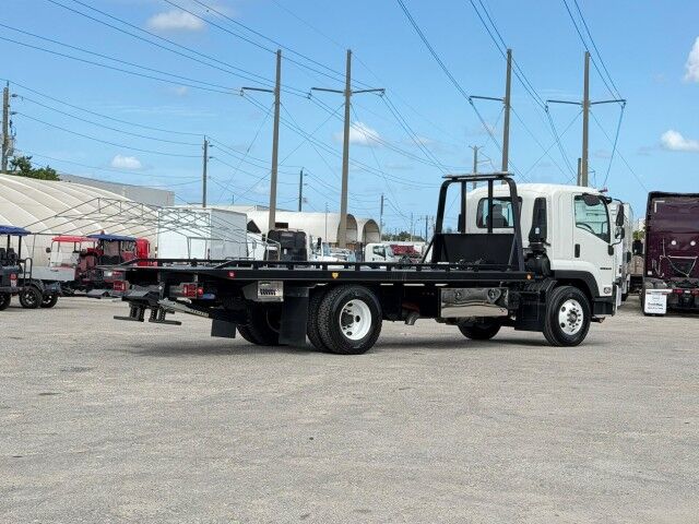 2024 Isuzu FTR 10,000 lbs. Miller Century Rollback Car Carrier Truck