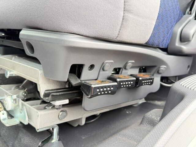 2024 Isuzu FTR 10,000 lbs. Miller Century Rollback Car Carrier Truck Miami FL