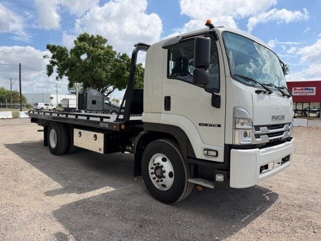 2024 Isuzu FTR Century 22' Rollback Car Carrier Truck Tampa FL