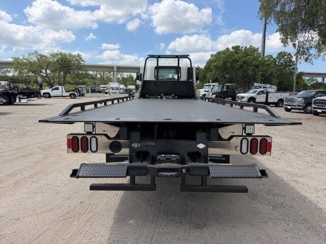 2024 Isuzu FTR Century 22' Rollback Car Carrier Truck Tampa FL