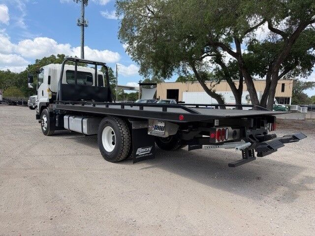 2024 Isuzu FTR Century 22' Rollback Car Carrier Truck