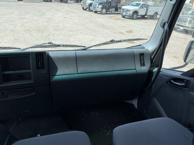 2024 Isuzu FTR Century 22' Rollback Car Carrier Truck Tampa FL