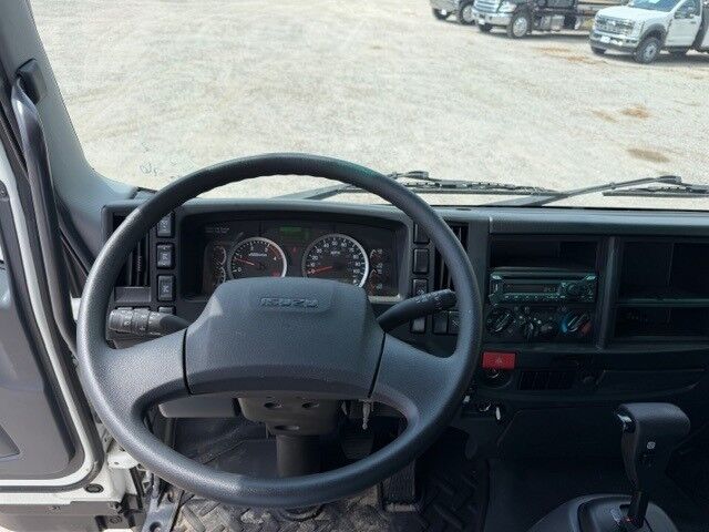 2024 Isuzu FTR Century 22' Rollback Car Carrier Truck Tampa FL