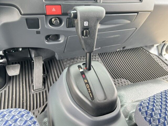 2024 Isuzu N-Series GAS or DIESEL 16' Dry Box Truck. Order Yours! Miami FL