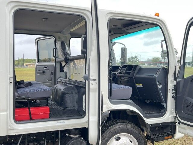 2024 Isuzu NPR-HD Crew Cab 16' Dry Freight Box (Gas) Naples FL