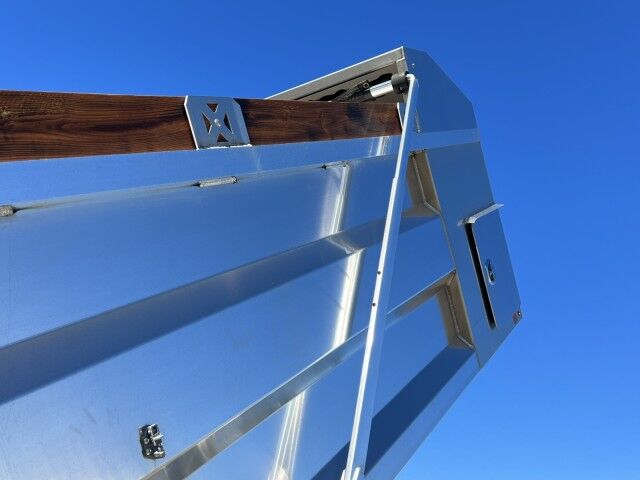 2024 Isuzu NPR-HD Crew Cab GAS 14&apos; Aluminum Landscape Dump Truck Miami FL