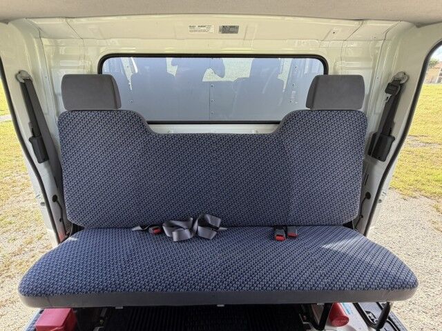 2024 Isuzu NPR-HD Crew Cab GAS 16' Dry Box Truck Homestead FL