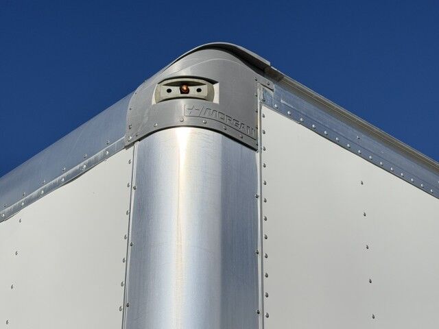 2024 Isuzu NPR-HD Crew Cab GAS 16' Dry Box Truck Homestead FL