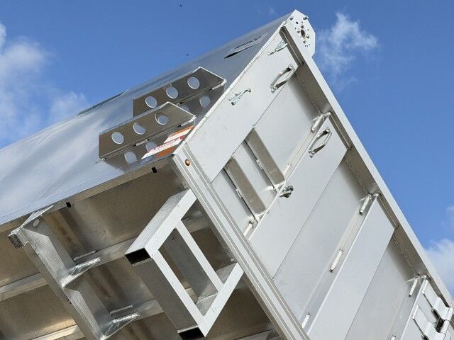 2024 Isuzu NPR-HD GAS 14' BABCO Aluminum Trash Dump Truck Homestead FL