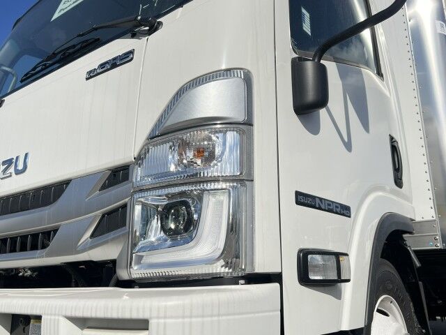 2024 Isuzu NPR-HD GAS 16&apos; Dry Box Truck with 2,200 Lb Lift Gate Homestead FL