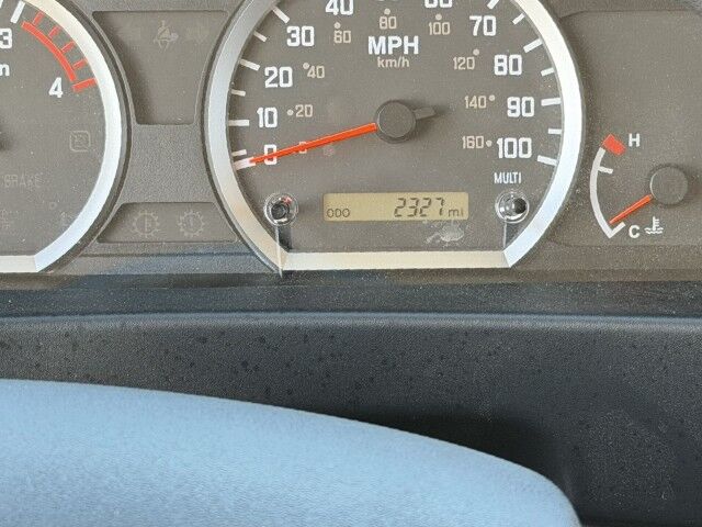 2024 Isuzu NPR-XD 16' Dry Box Truck with 2,200 lbs. Lift Gate Miami FL