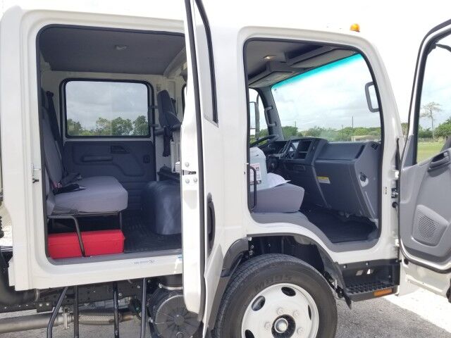 2024 Isuzu NPR-XD Crew Cab 16' Dry Box with 2000 Lbs Lift Gate Homestead FL