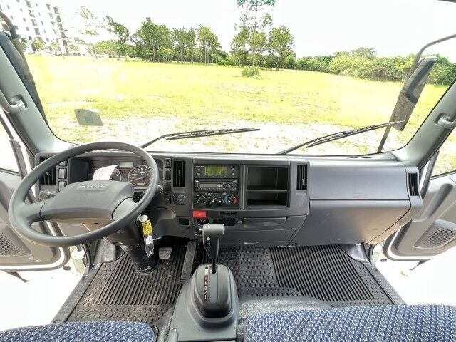 2024 Isuzu NRR 20' Refrigerated Truck with 2,200 lbs. Lift Gate Homestead FL