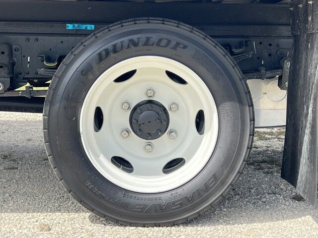 2024 Isuzu NRR 24&apos; Dry Box Truck with 2,200 lbs. Lift Gate Homestead FL