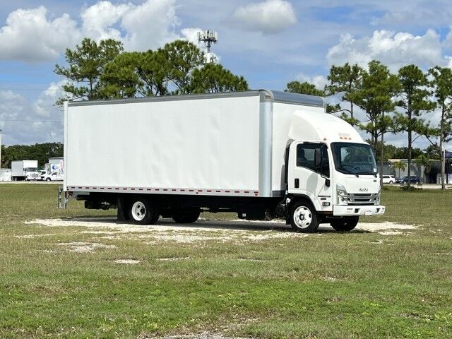2024 Isuzu NRR 24&apos; Dry Box Truck with 2,200 lbs. Lift Gate