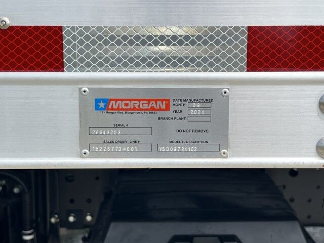 2024 Isuzu NRR 24&apos; Dry Box Truck with 2,200 lbs. Lift Gate Homestead FL