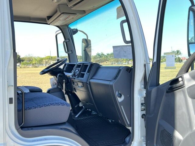 2024 Isuzu NRR 24&apos; Dry Box Truck with 2,200 lbs. Lift Gate Homestead FL