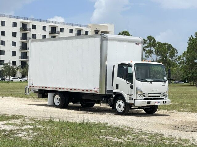 2024 Isuzu NRR GAS 20&apos; Dry Box Truck with 2,200lb Lift Gate Homestead FL