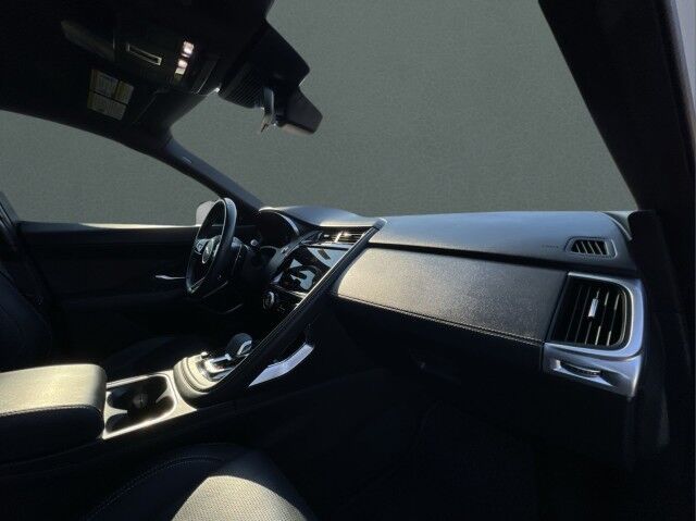 2024 Jaguar E-PACE R-Dynamic SE San Juan TX