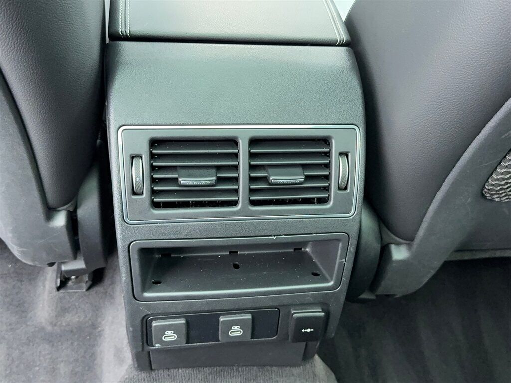 2024 Jaguar F-PACE P250 NAV,CAM,PANO,BLIND SPOT,19&quot; WHLS Plano TX