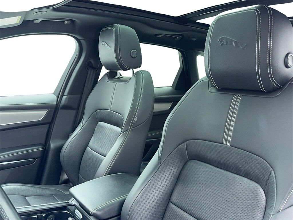 2024 Jaguar F-PACE P250 NAV,CAM,PANO,BLIND SPOT,19&quot; WHLS Plano TX