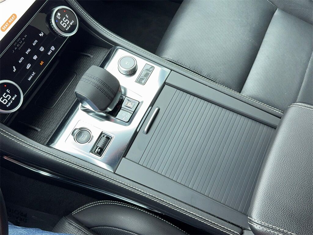 2024 Jaguar F-PACE P250 NAV,CAM,PANO,HTD STS,BLIND SPOT,19&quot; WLS Plano TX