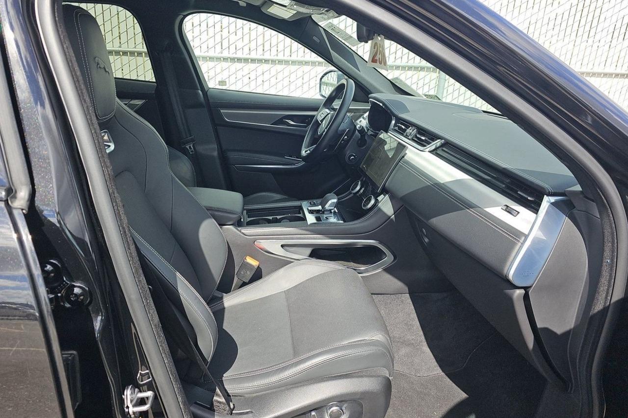 2024 Jaguar F-PACE P400 R-Dynamic S 1-Owner Heated/Cooled Performance Seats Portland OR